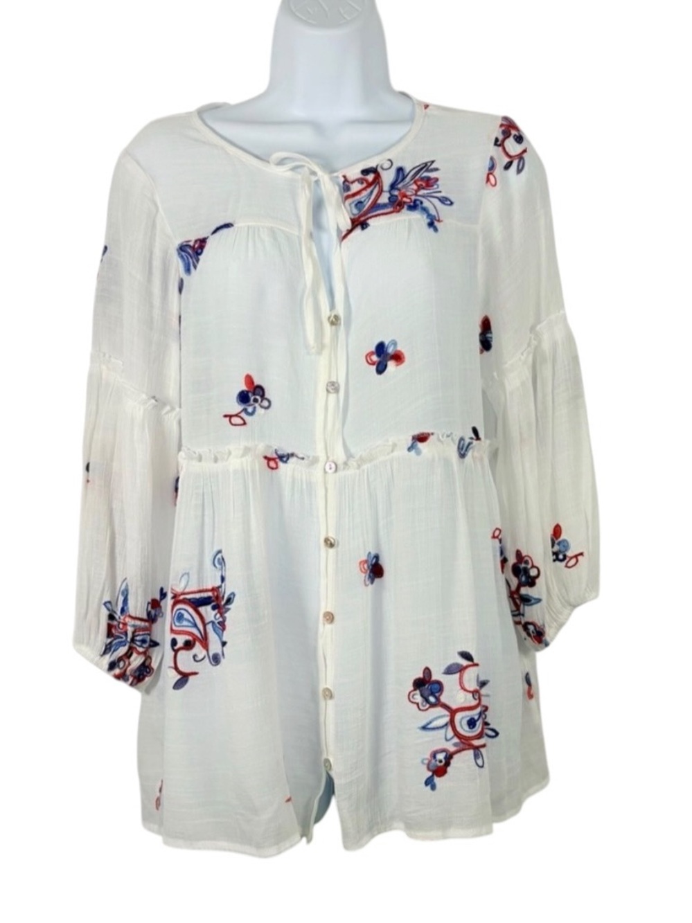 Hope Springs Boho Cottagecore Peasant Embroidered Blouse SzS Iridescent buttons